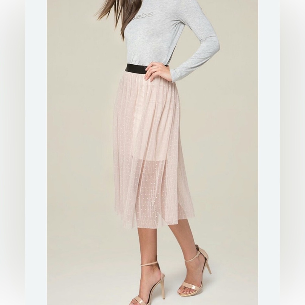 Brand new without a tag Bebe Women's Pink Tulle Skirt
